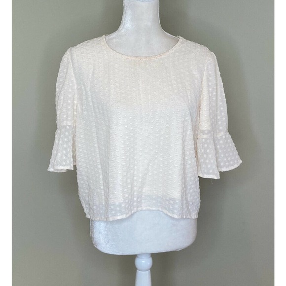 Emberley Tops - NWT Emberley Flounce Sleeve The Perfect Set Top M
